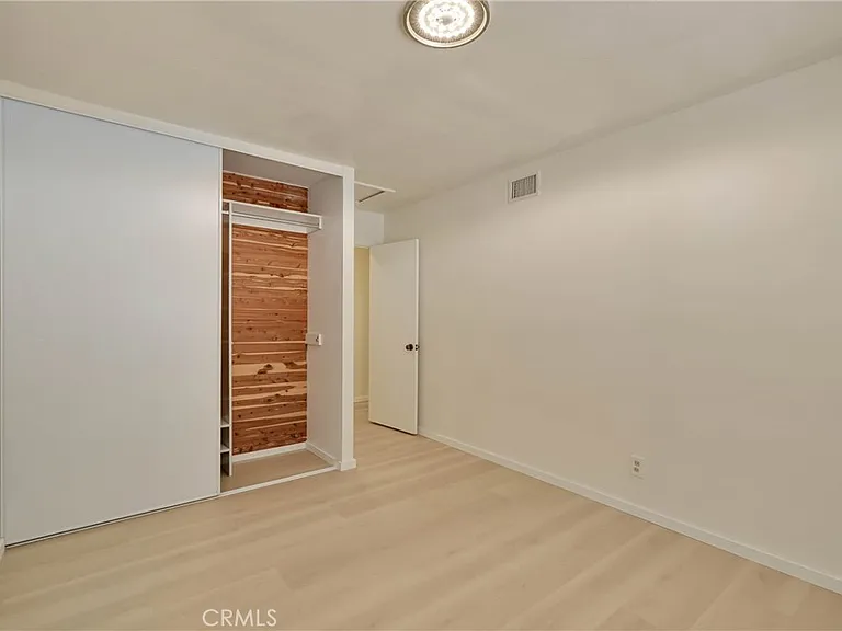 6551 Abbottswood Dr — Photo 20