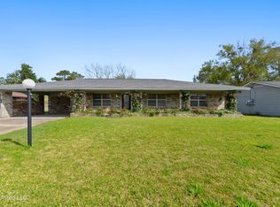 141 Gary St, Gulfport, MS 39503