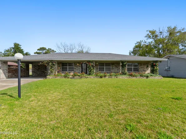 141 Gary St, Gulfport, MS 39503