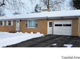1655 Oriole Dr, Galesburg, IL 61401
