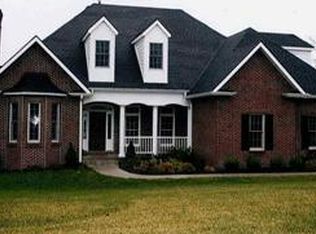 102 Deer Run, Atchison, KS 66002
