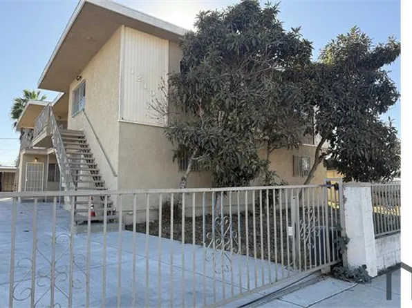 1210 W 104th St #B, Los Angeles, CA 90044