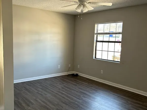 15 Village Ln, Crossville, TN