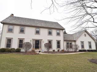 676 Stillwater Ln, Barrington, IL 60010