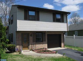 2361 High St, Reading, PA 19605