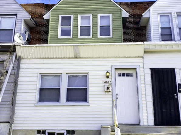 2657 Carroll St, Philadelphia, PA 19142