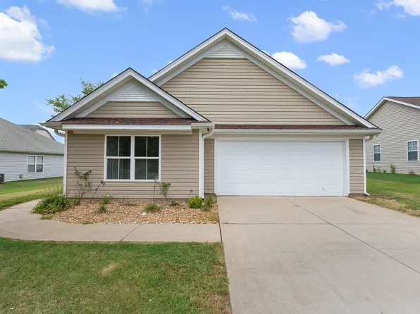 638 Branch View Dr, Boiling Springs, SC 29316