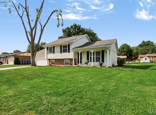 203 Meadow Dr, Troy, IL 62294