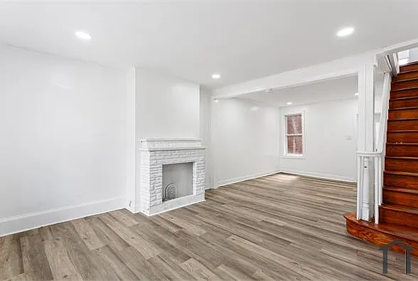 3 bed, $1,800 — Photo 1