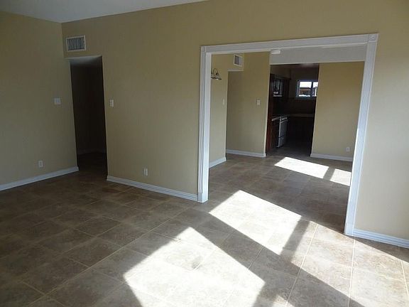 3rd image of 5110 Marcillus Ave