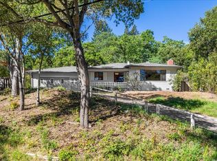208 Canyon Dr, Portola Valley, CA