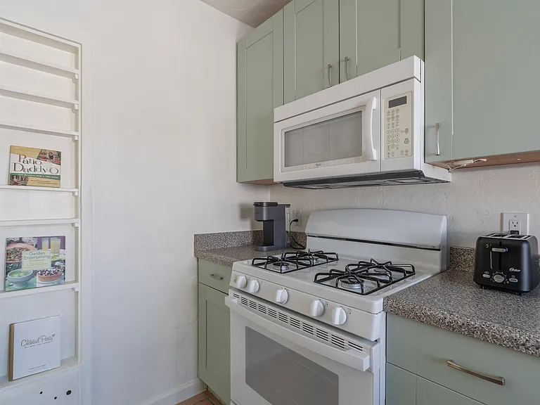 552 S Calle Santa Rosa — Photo 33