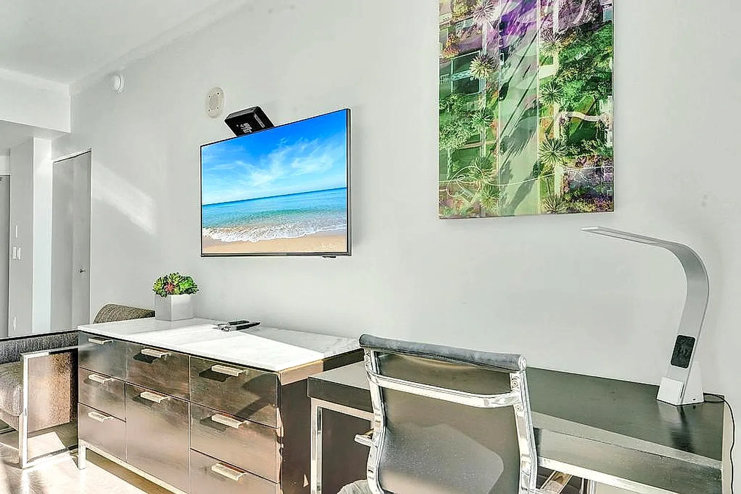 2 bed, 2.0 bath, $17,282 — Photo 1