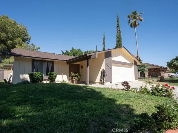 37406 3rd St E, Palmdale, CA 93550