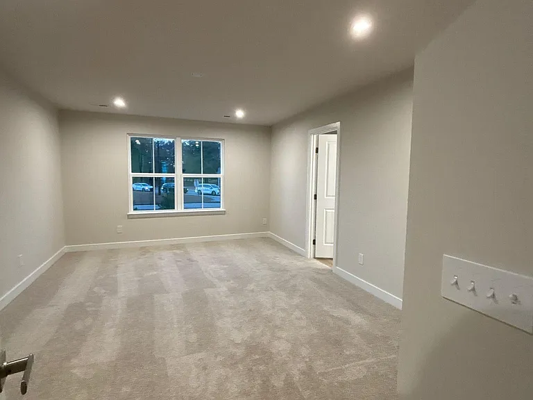 206 Lograto Ln — Photo 22