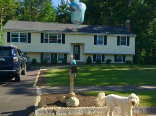 12 Alexander Rd, Foxboro, MA 02035