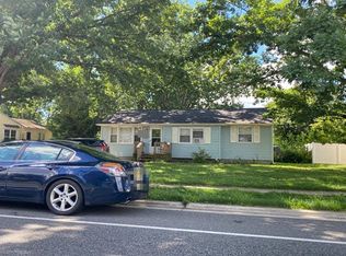 1051 Turnerville Rd, Clementon, NJ 08021