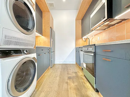 Rented by Doorway NYC, LLC | media 20