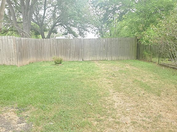 Rolling gate to back yard