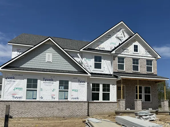 5572 Brook Hill Rd, Avon, IN 46123