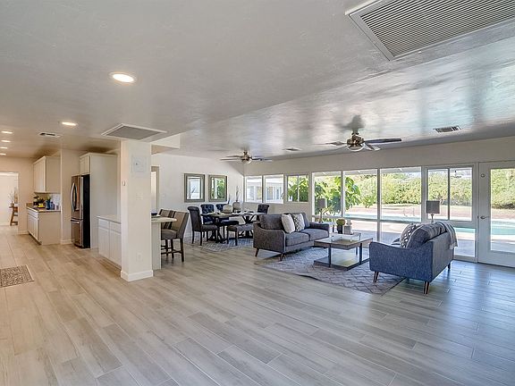 4th image of 1504 E San Juan Ave