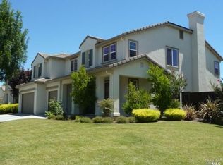1025 Revelle Dr, Dixon, CA 95620