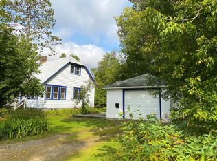 43 McClelland St, Saranac Lake, NY 12983