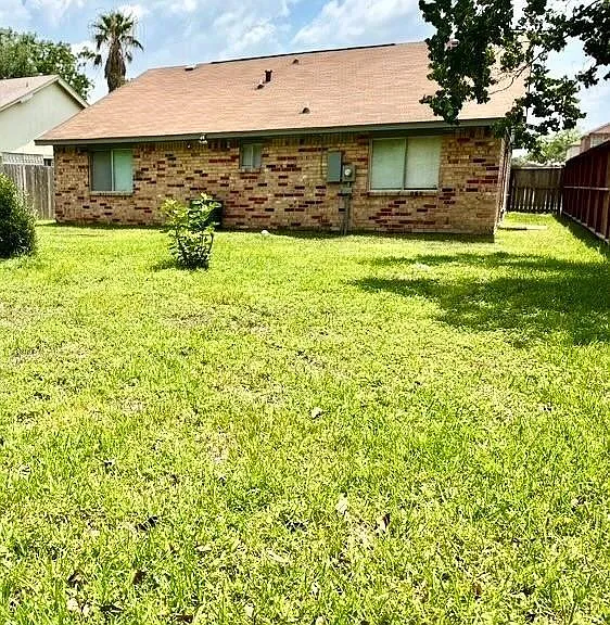 13518 Townwood Dr — Photo 18