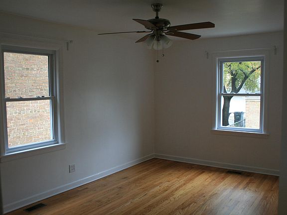 5th image of 2005 N 73rd Ct APT 1