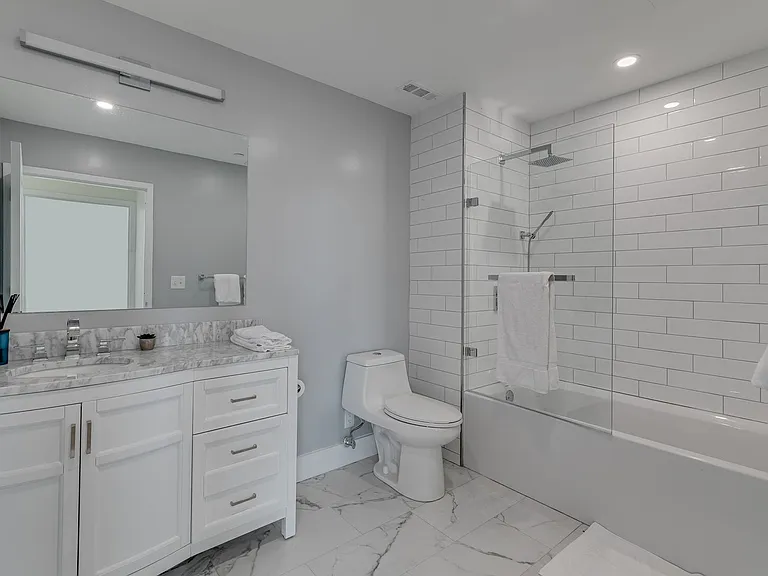 The Ledger Residences — Photo 72