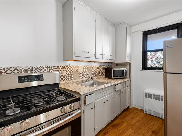 90-60 Union Tnpk image 9 of 33