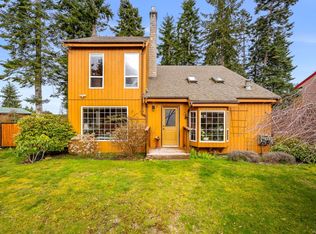 8876 Henderson Ave, Comox Valley, BC