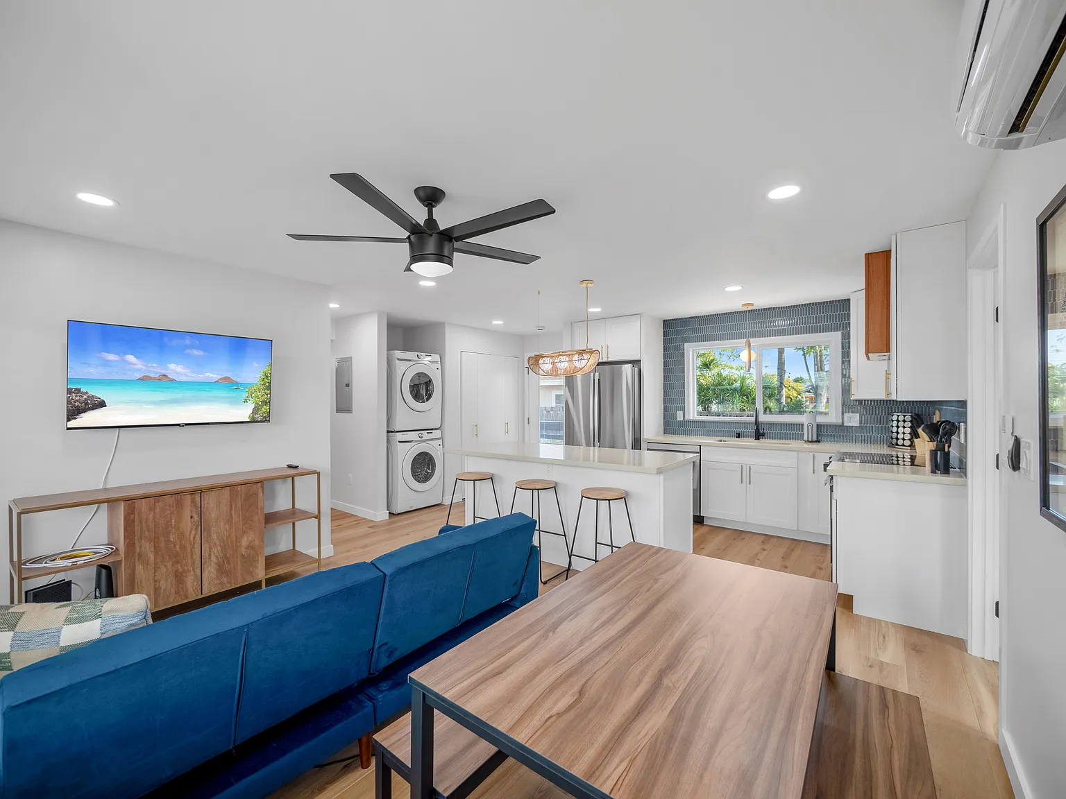 338 Kalama St — Photo 3