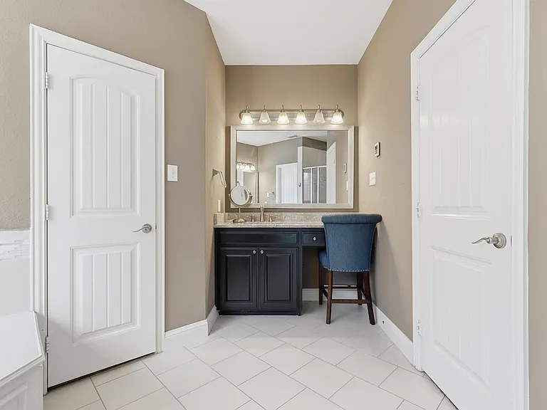 1273 Ranch Gate Ln — Photo 14