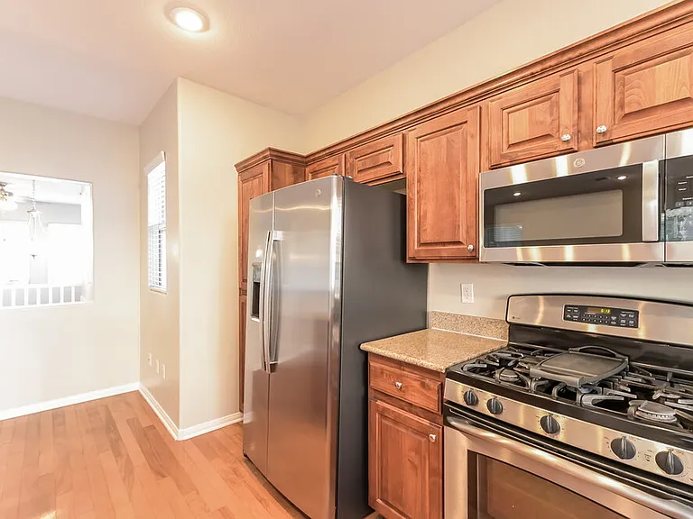 3437 Rock Face Ct — Photo 10