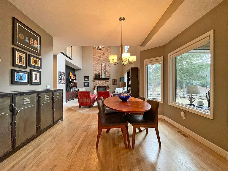 6560 Shadow Ln — Photo 11