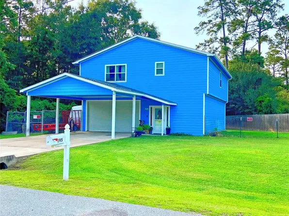 195 Rim Rock Rd, Onalaska, TX 77360