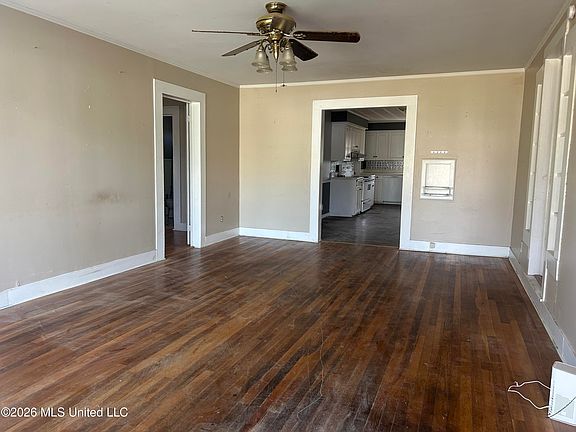 2nd image of 503 Hoboken St