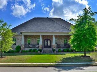 21 McMullen Ln SE, Gurley, AL 35748