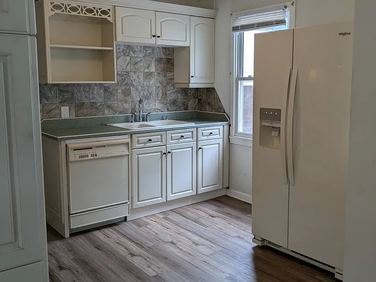 1628 Fairfield Ave — Photo 9