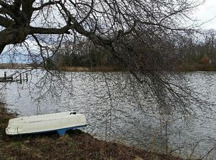 812 Creek Rd, Baltimore, MD 21221