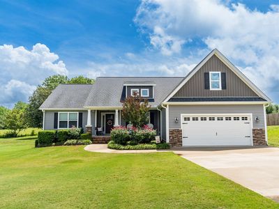 105 Millstone Dr, Campobello, SC, 29322