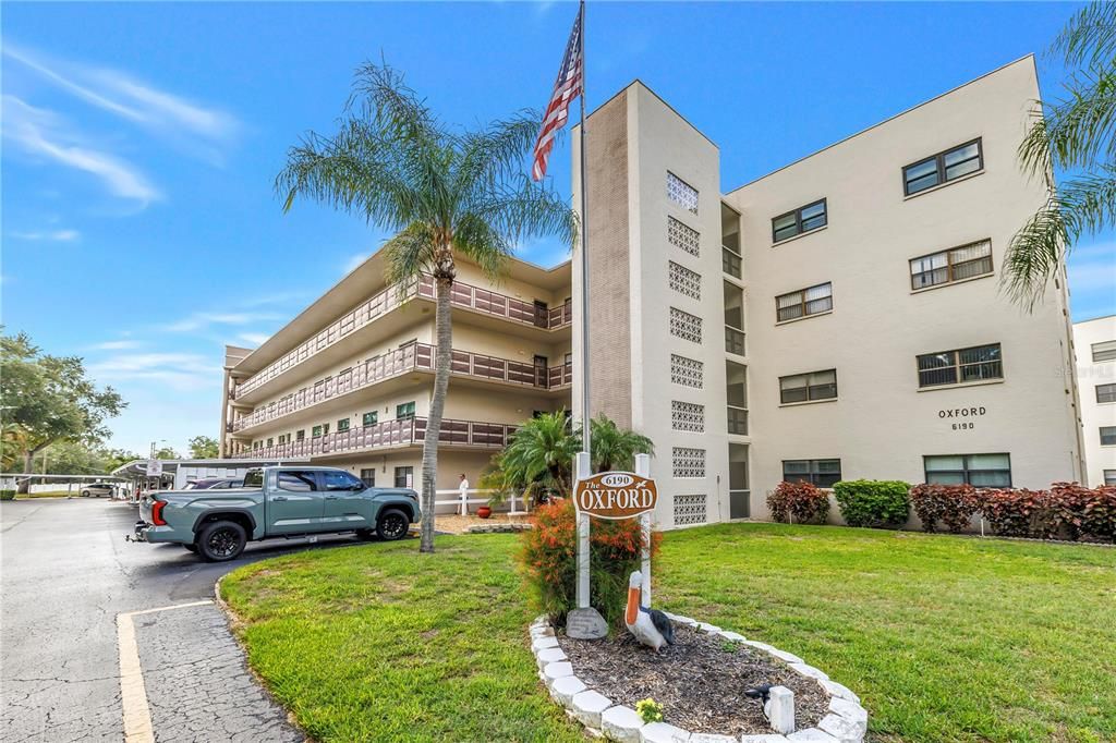 6190 80th St N Unit 304, Saint Petersburg, FL