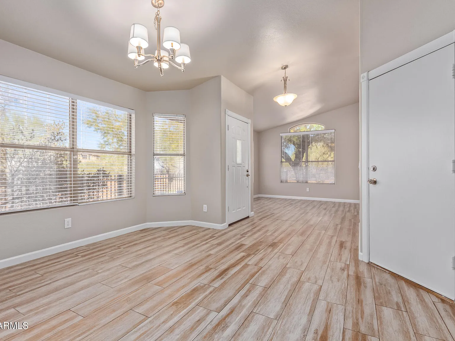 3 bed, 2.0 bath, 1519 sqft, $3,500 — Photo 4