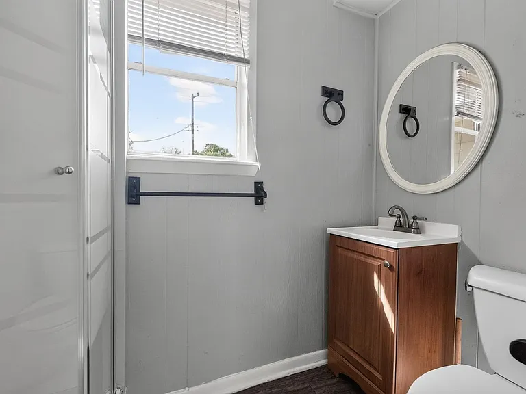 725 Mary Lake Dr — Photo 21