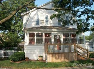 1803 Lakeview Ave, Saint Joseph, MI 49085