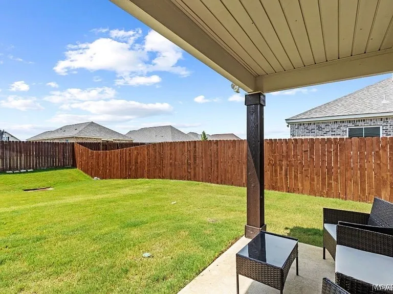 211 Lee Audis Ln — Photo 25