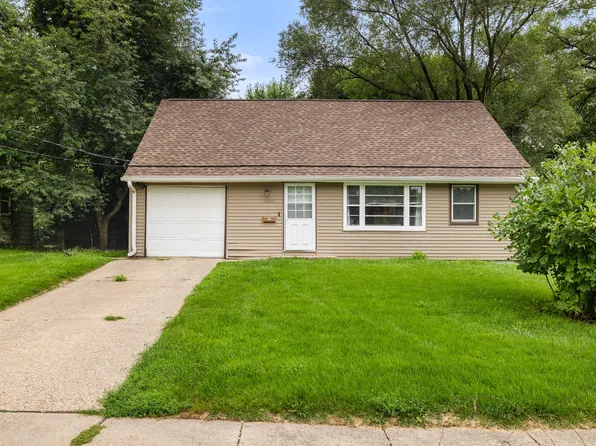 7309 SW 14th St, Des Moines, IA 50315