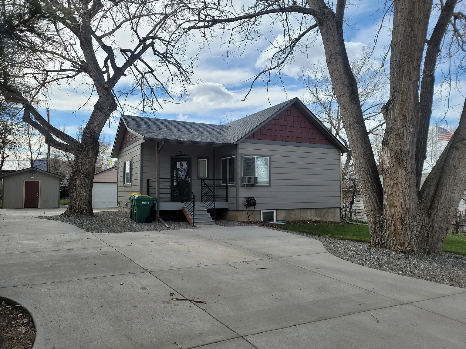 2 bed, 800 sqft, $1,545 — Photo 1