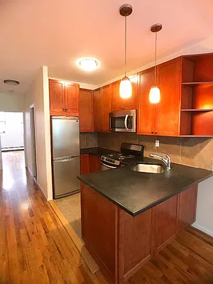 Rented by Metripol Corporation | media 31